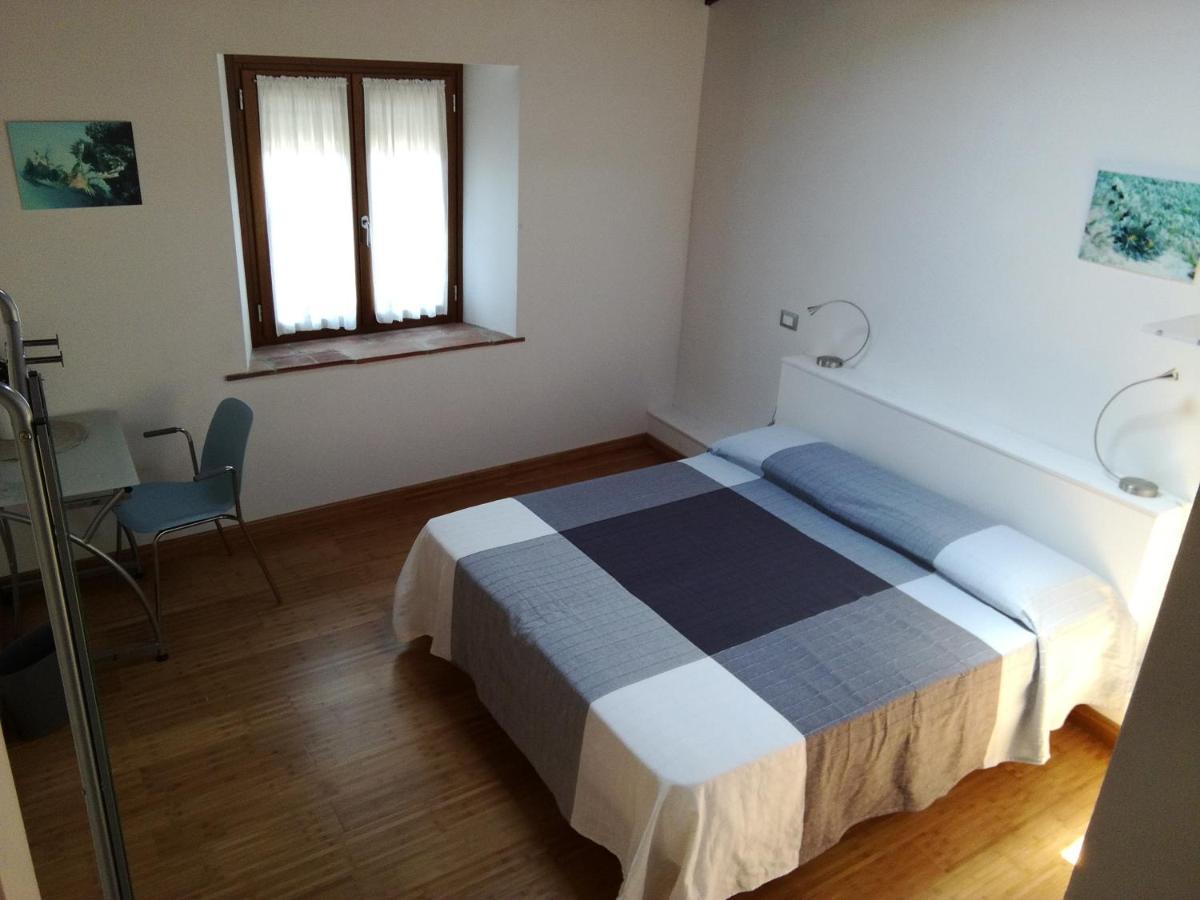 B & B Via Di Mezzo Coreglia Antelminelli Экстерьер фото