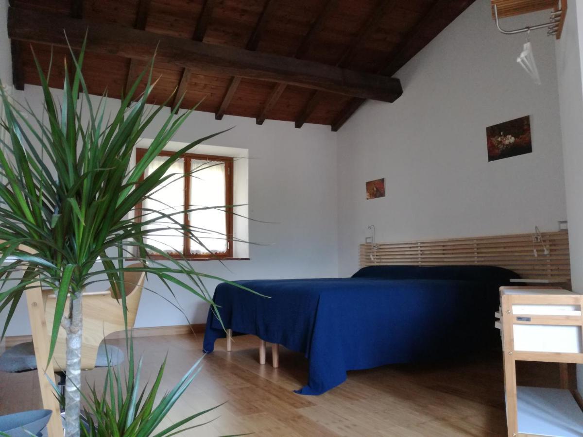 B & B Via Di Mezzo Coreglia Antelminelli Экстерьер фото