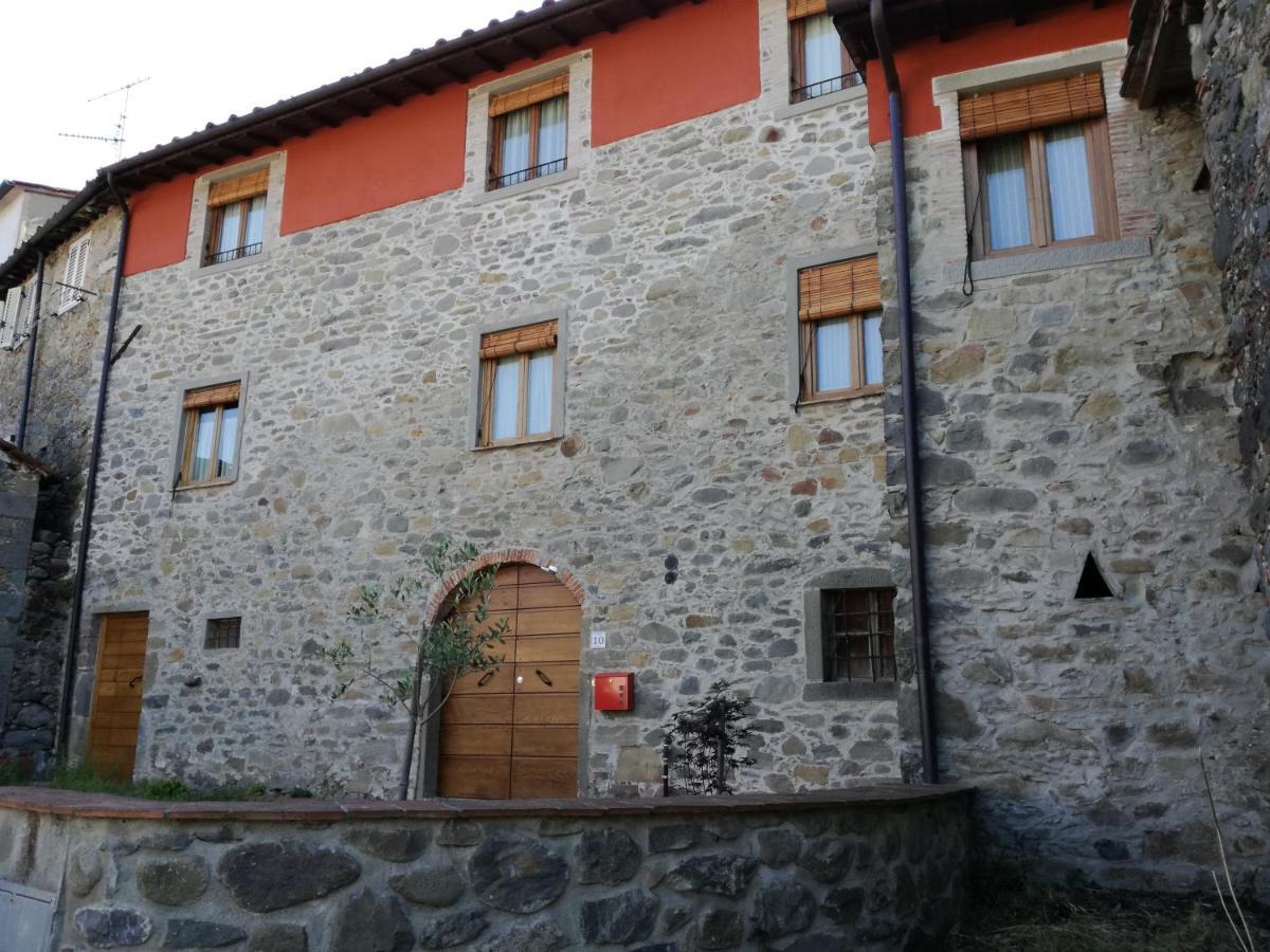 B & B Via Di Mezzo Coreglia Antelminelli Экстерьер фото
