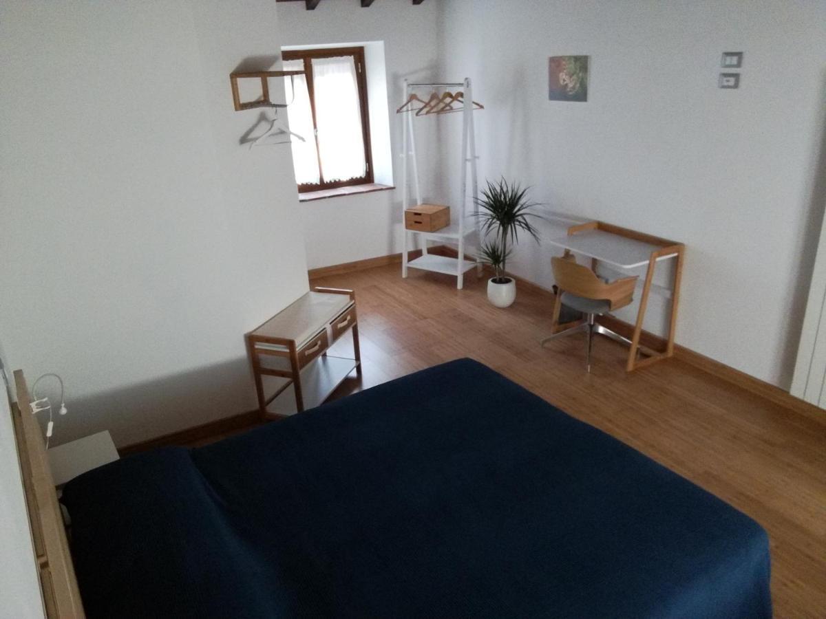 B & B Via Di Mezzo Coreglia Antelminelli Экстерьер фото